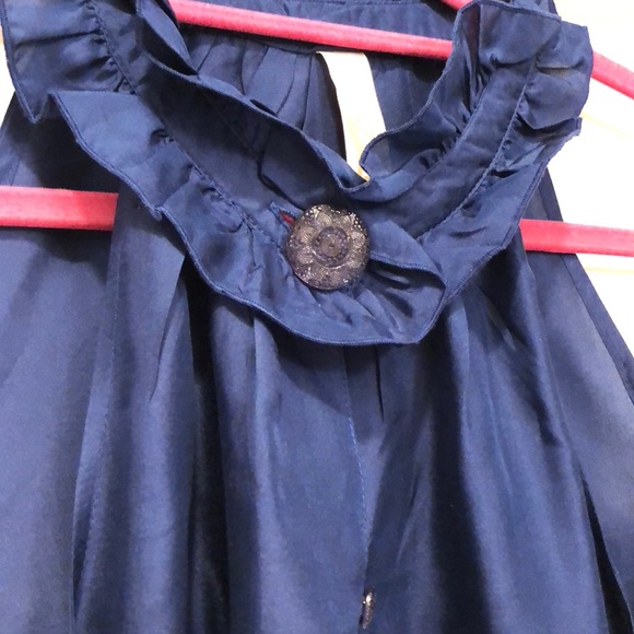 Stylish Blue Silk Top - Picture 4 of 7